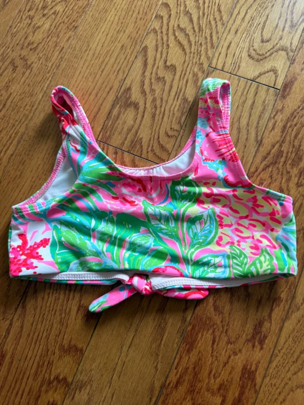 Lilly Pulitzer used good